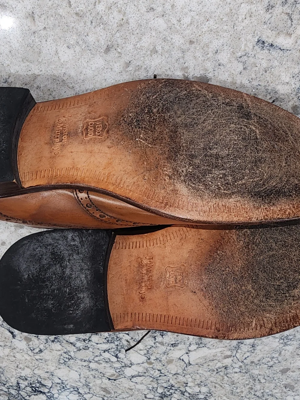 Johnston & Murphy Men's Tan Leather Wingtip Oxfords